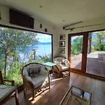 Casa A Orilla Del Lago